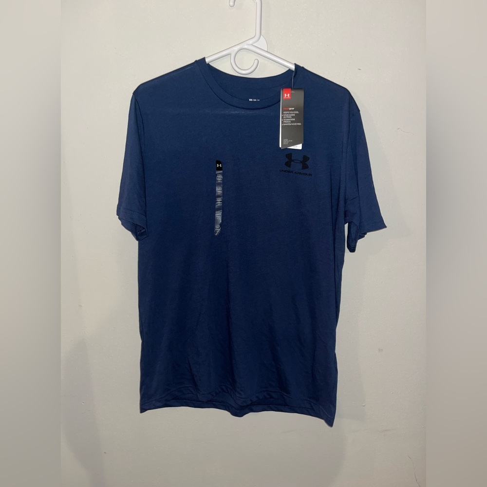 NWT men’s under armour t shirt